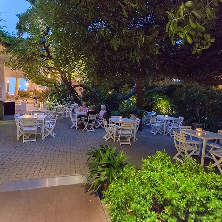 Albergo Alla Spiaggia