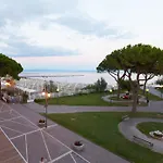 Albergo Alla Spiaggia فندق غرادو